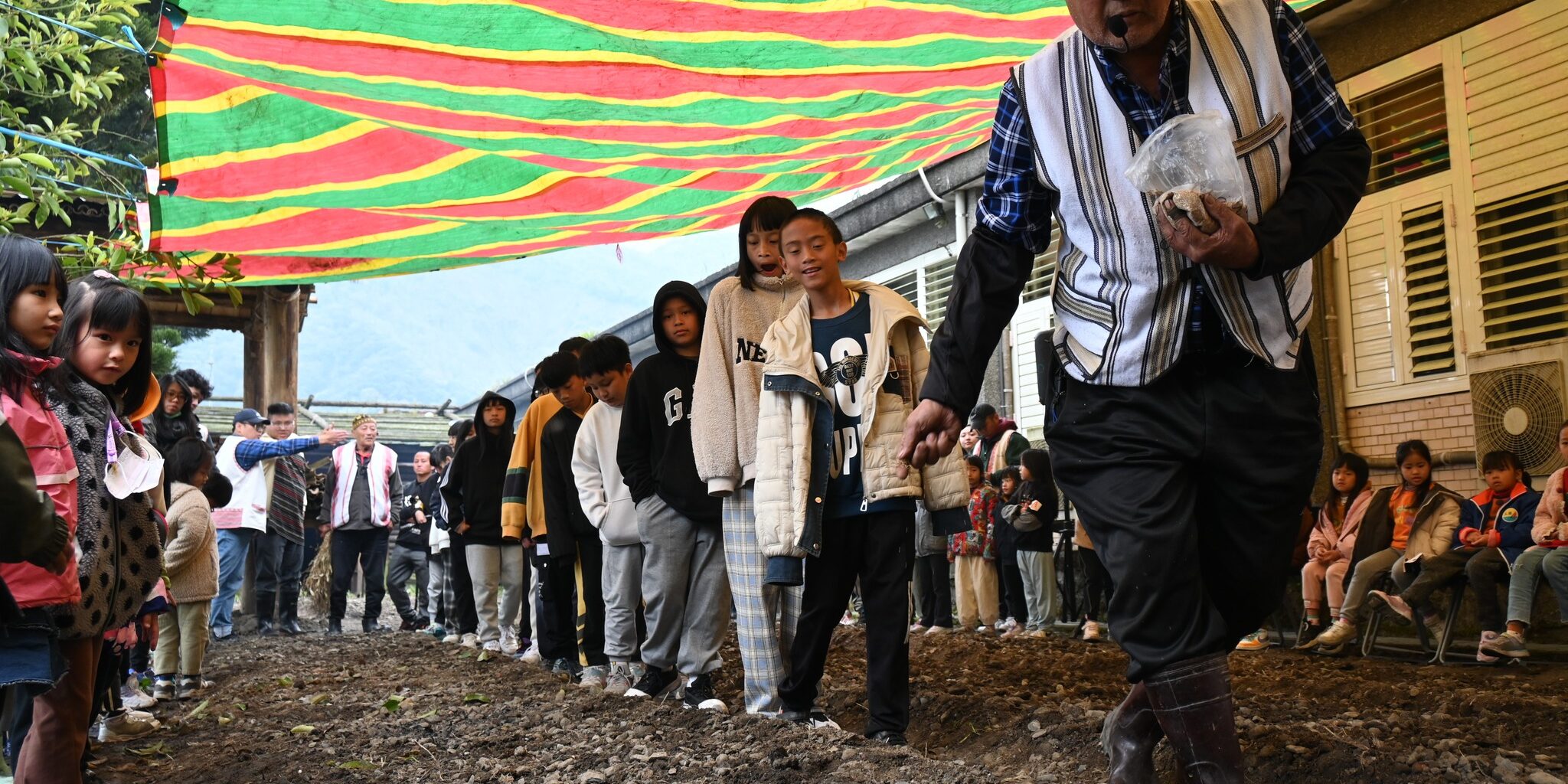 434408581_890977712826469_4853473860767813651_n